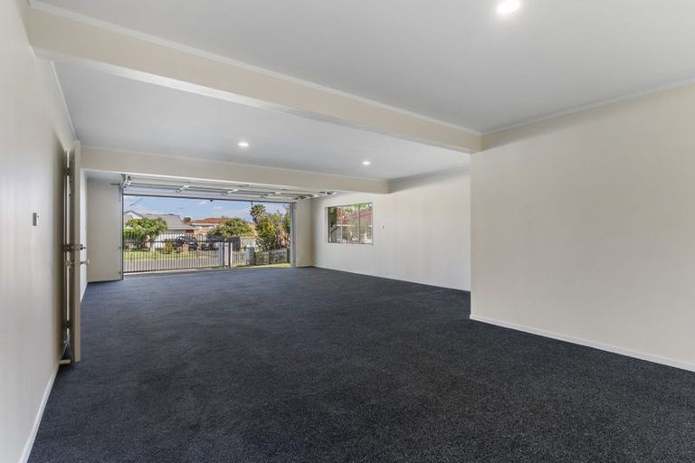 Photo of property in 6 Westview Court, Somerville, Auckland, 2014