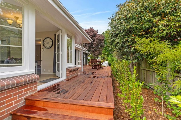 Photo of property in 201 Wairakei Road, Bryndwr, Christchurch, 8053
