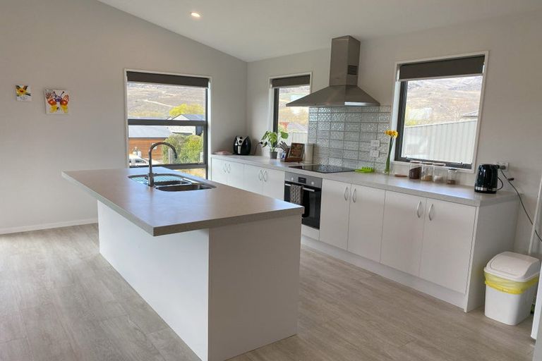 Photo of property in 7 Arion Court, Mount Pisa, Cromwell, 9383