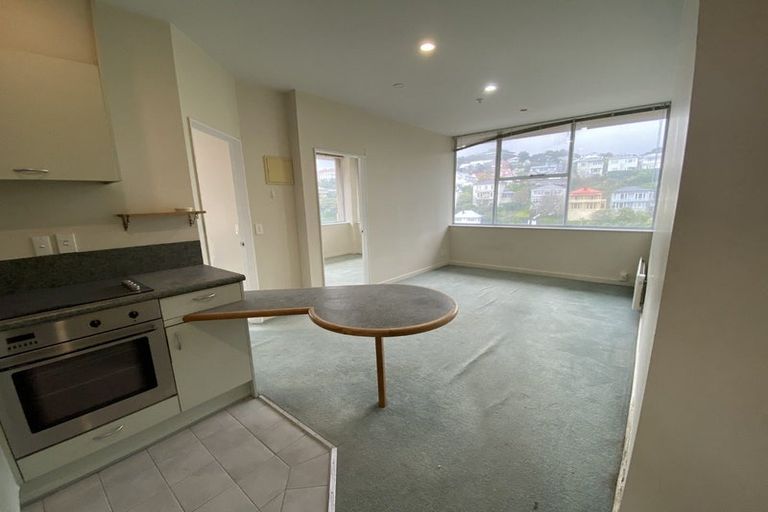 Photo of property in Terrace Tower Apartments, 11e/126 The Terrace, Wellington Central, Wellington, 6011