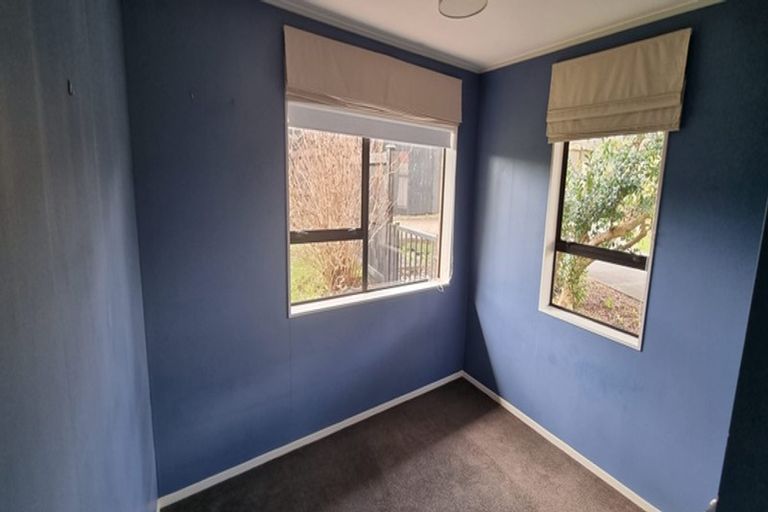 Photo of property in 2/3 Skilling Place, Farm Cove, Auckland, 2012