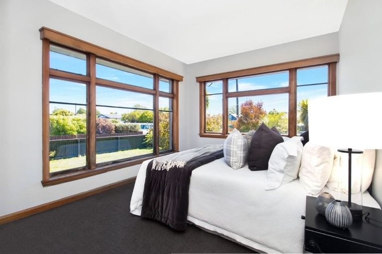 Photo of property in 11 Craven Street, Sockburn, Christchurch, 8042