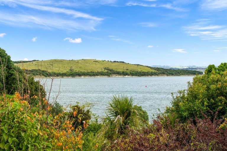 Photo of property in 21 Weir Crescent, Onerahi, Whangarei, 0110