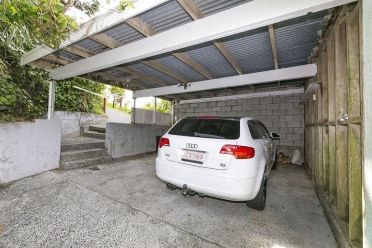 Photo of property in 160 Parkvale Road, Karori, Wellington, 6012