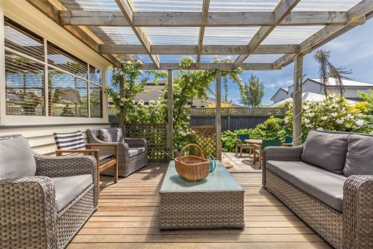 Photo of property in 44 Hamilton Avenue, Ilam, Christchurch, 8041