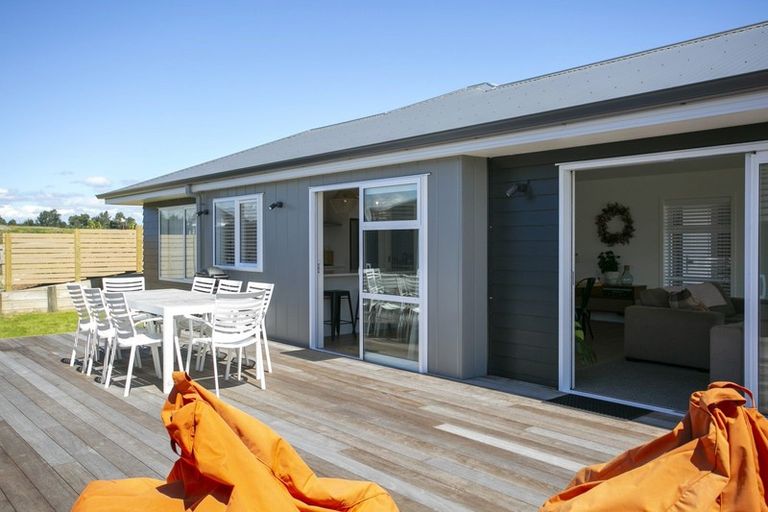 Photo of property in 25 Harakeke Drive, Wharewaka, Taupo, 3330
