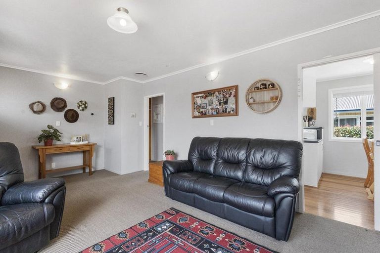 Photo of property in 34 Rhonda Avenue, Deanwell, Hamilton, 3206