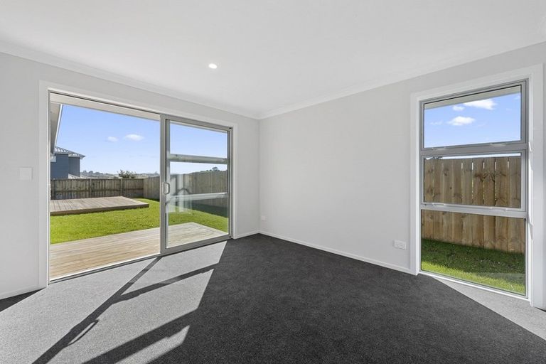 Photo of property in 10a Faber Place, Rototuna North, Hamilton, 3210