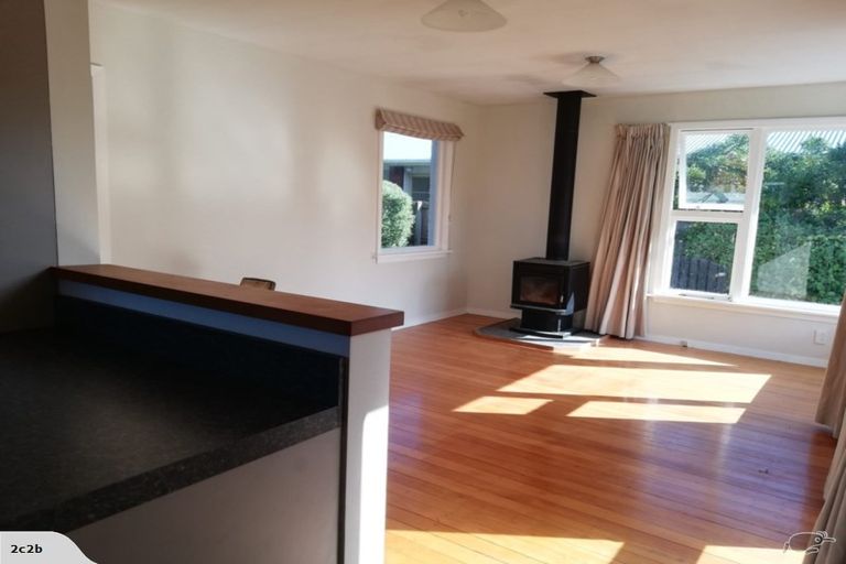Photo of property in 16 Hurunui Street, Cracroft, Christchurch, 8025