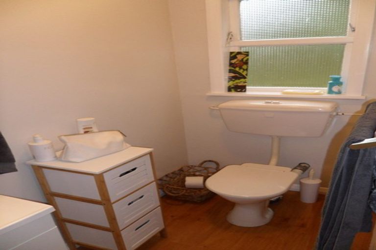 Photo of property in 1/144 Nicholson Road, Khandallah, Wellington, 6035