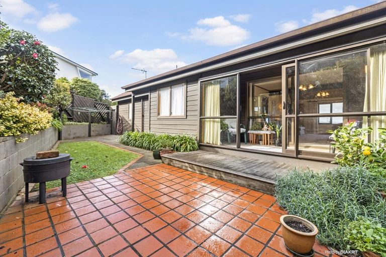 Photo of property in 6 Kabul Street, Khandallah, Wellington, 6035