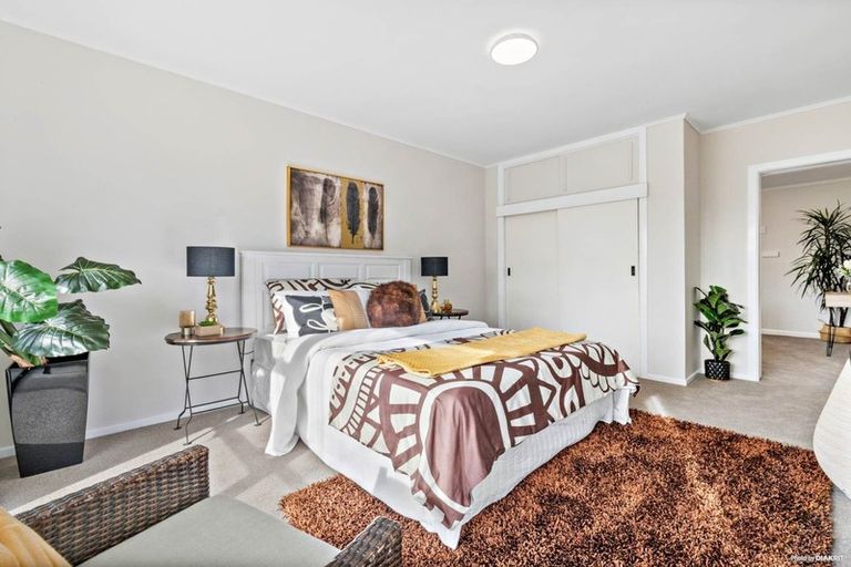 Photo of property in 17 Liverpool Street, Papakura, 2110