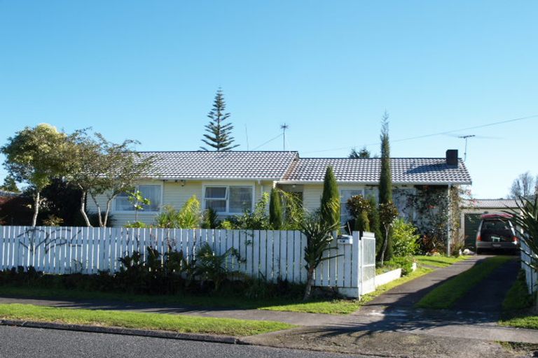 Photo of property in 27 Haddon Street, Mangere East, Auckland, 2024
