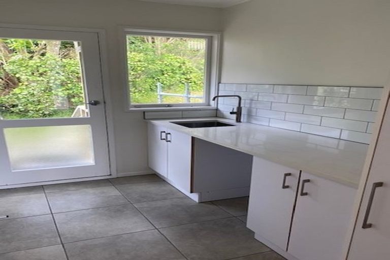 Photo of property in 26 Middleton Road, Johnsonville, Wellington, 6037