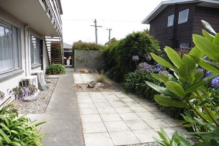 Photo of property in 52 Springfield Road, St Albans, Christchurch, 8014