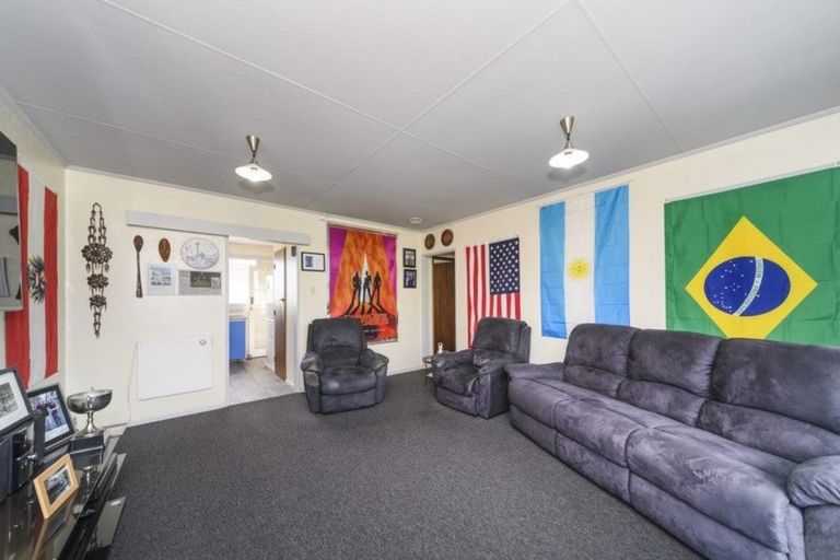 Photo of property in 2/272 Grey Street, Palmerston North, 4414