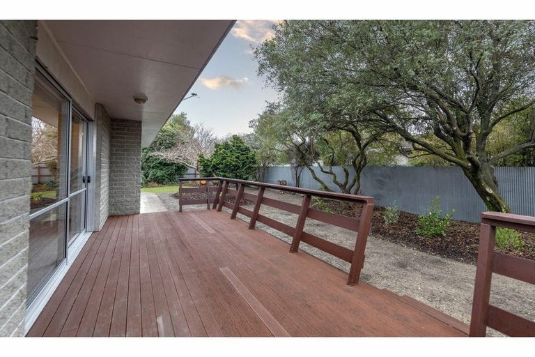 Photo of property in 13 Main North Road, Woodend, 7610