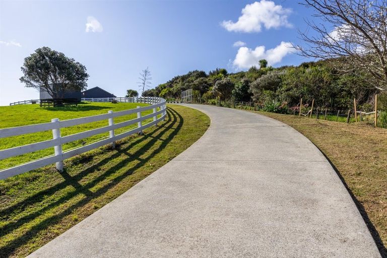 Photo of property in 2708 Kaipara Coast Highway, Glorit, Warkworth, 0984