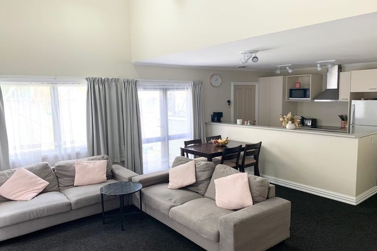 Photo of property in 6/162 Aro Street, Aro Valley, Wellington, 6021