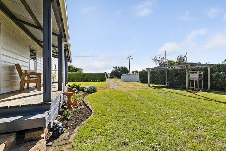 Photo of property in 16 Terou Street, Manaia, 4612