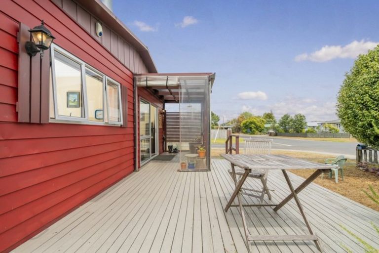 Photo of property in 24a Moewai Park Road, Whitianga, 3510