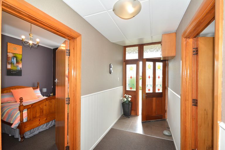 Photo of property in 47 Queens Drive, Saint Kilda, Dunedin, 9012