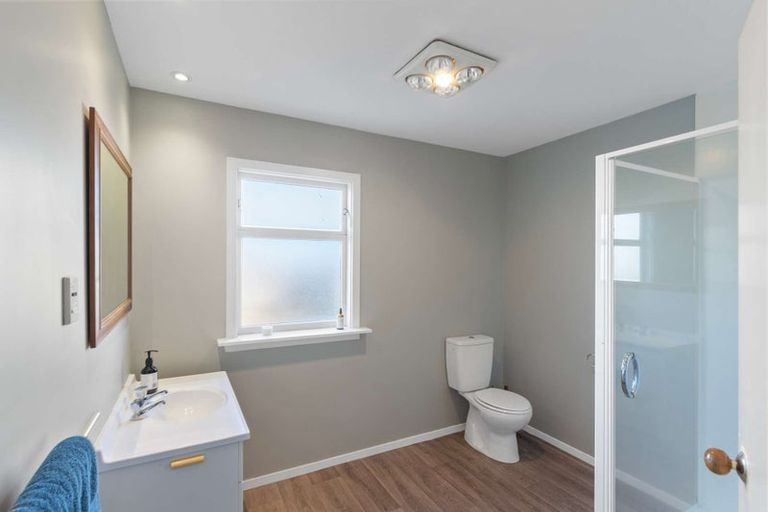 Photo of property in 181 Bowhill Road, New Brighton, Christchurch, 8083