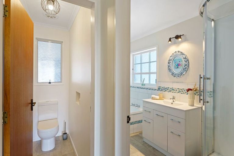 Photo of property in 7 Rimu Street, Waikanae, 5036