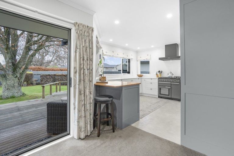 Photo of property in 10 Howard Street, Carterton, 5713