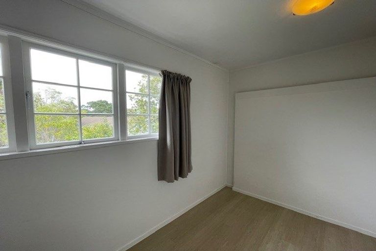 Photo of property in 105a Mountbatten Avenue, Hillcrest, Auckland, 0627