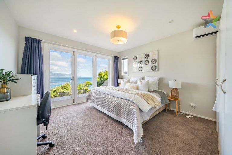 Photo of property in 46 Milne Terrace, Island Bay, Wellington, 6023
