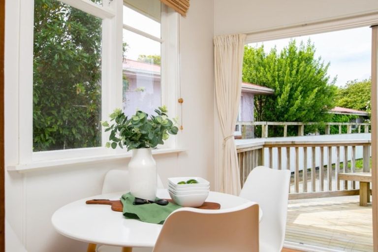 Photo of property in 23 Taverner Street, Carterton, 5713