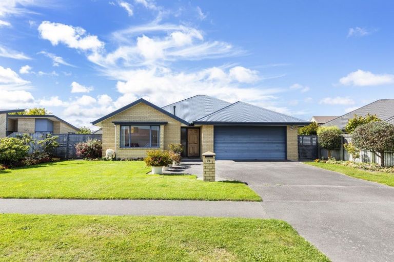 Photo of property in 71 Springs Road, Hornby, Christchurch, 8042
