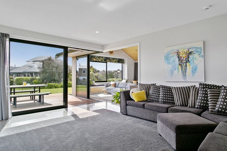 Photo of property in 71 Victory Drive, Wharewaka, Taupo, 3330