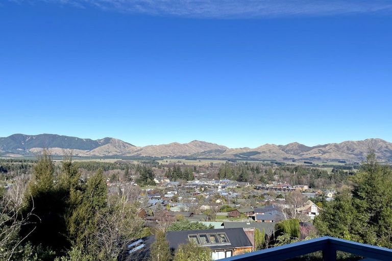 Photo of property in 11 Oregon Heights, Hanmer Springs, 7334