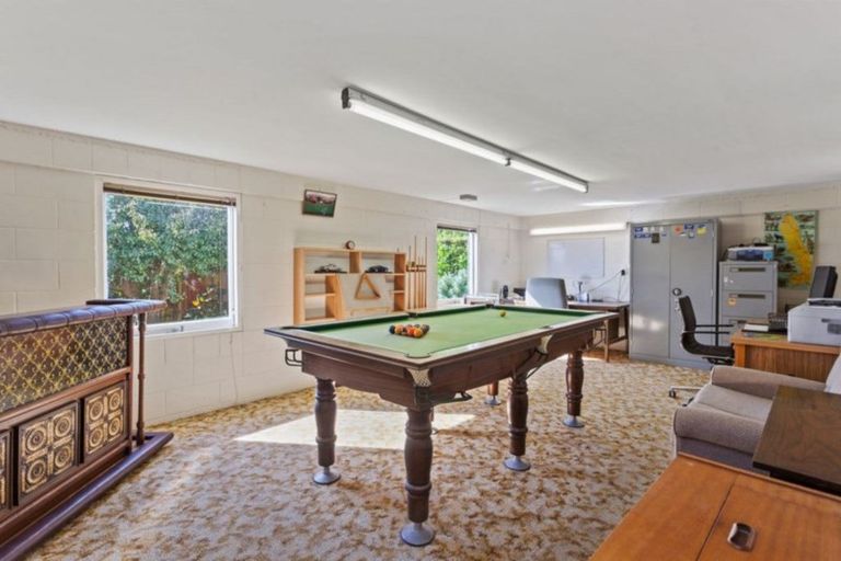 Photo of property in 43 Parklands Drive, Huntsbury, Christchurch, 8022