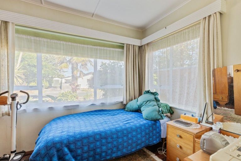 Photo of property in 31 Wrantage Street, Westown, New Plymouth, 4310