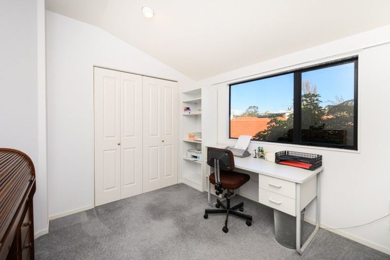 Photo of property in 33 Manuka Street, Hokowhitu, Palmerston North, 4410