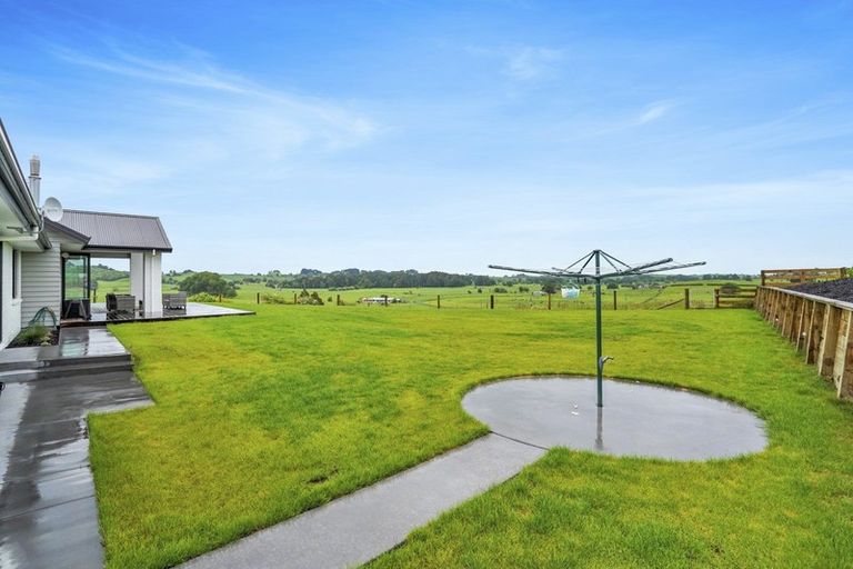 Photo of property in 18 Bowe Road, Te Pahu, Hamilton, 3285