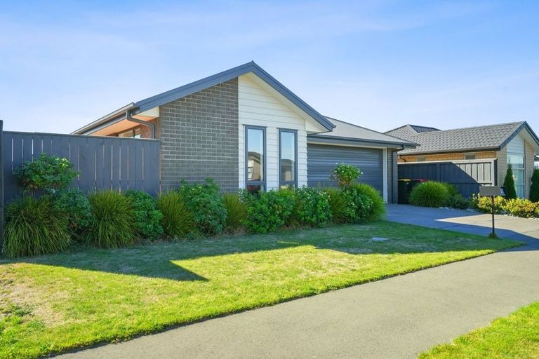 Photo of property in 37 Avanda Avenue, Rolleston, 7615