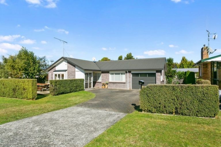 Photo of property in 54 Browning Street, Leamington, Cambridge, 3432