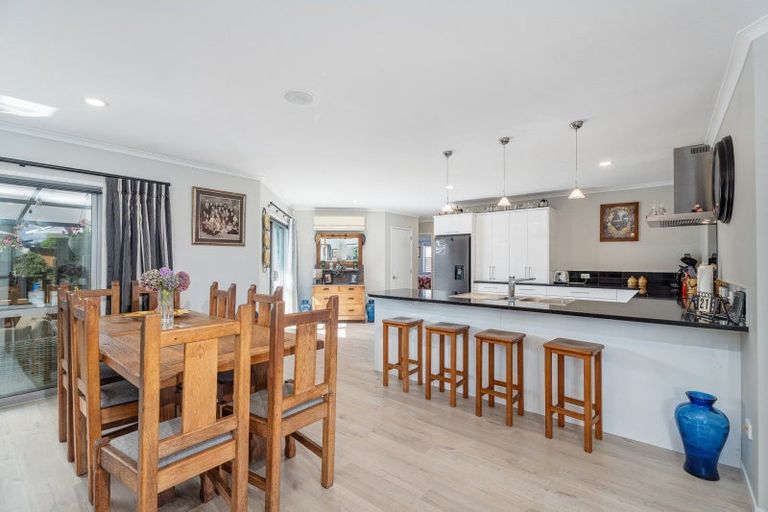 Photo of property in 40 Leeward Drive, Whitianga, 3510