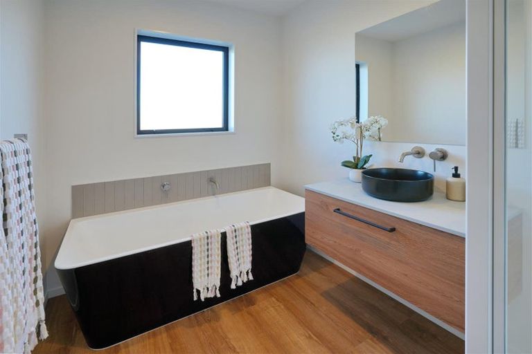 Photo of property in 37 Papatahora Drive, Lincoln, 7608