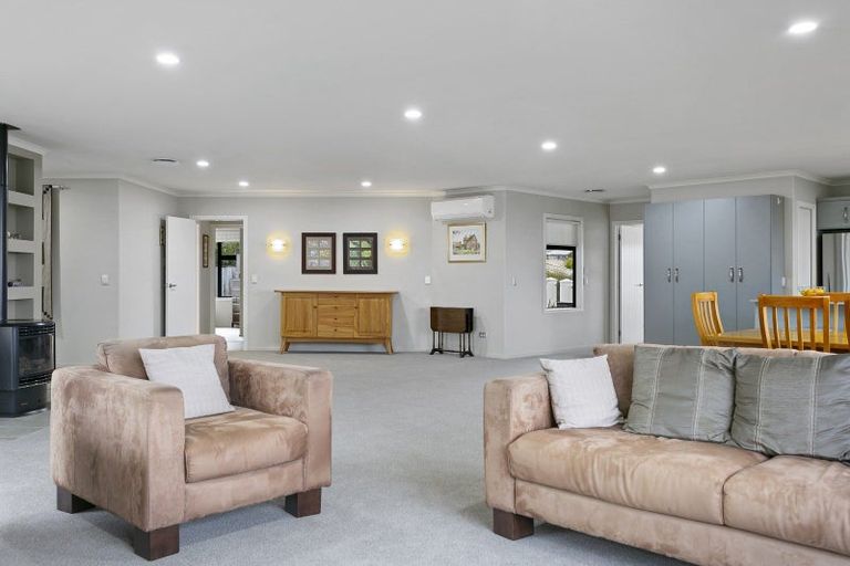 Photo of property in 53 Puriri Street, Hilltop, Taupo, 3330