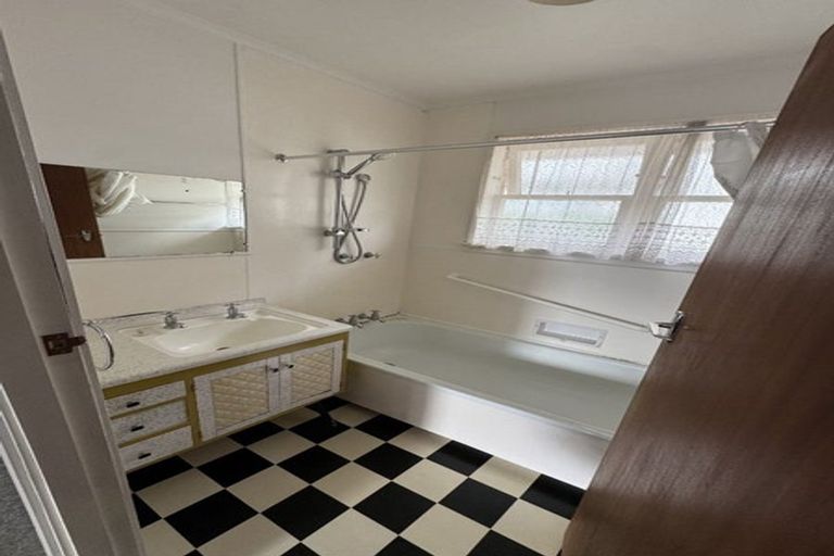 Photo of property in 1/8 Fairview Road, Mount Eden, Auckland, 1024