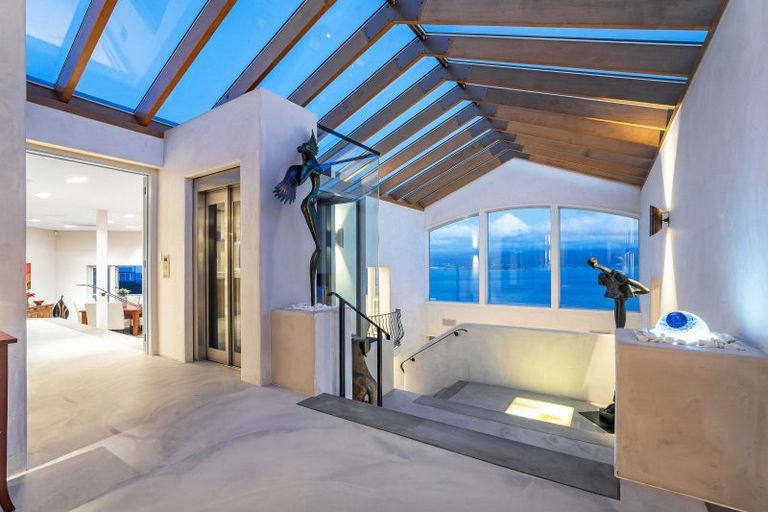 Photo of property in 66 Onslow Road, Khandallah, Wellington, 6035