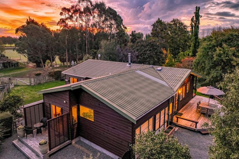 Photo of property in 90 Te Kopi Road, Te Whiti, Masterton, 5884