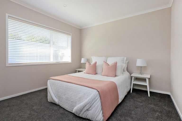 Photo of property in 14 George Yee Place, Taradale, Napier, 4112