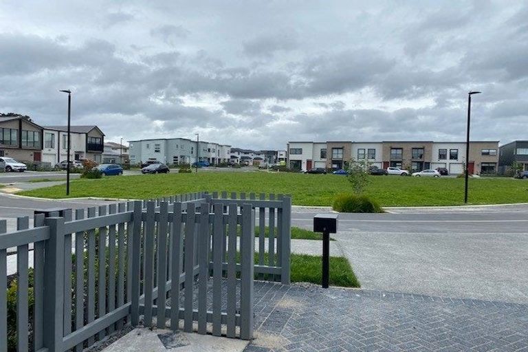 Photo of property in 6 Spriggs Lane, Whenuapai, Auckland, 0618