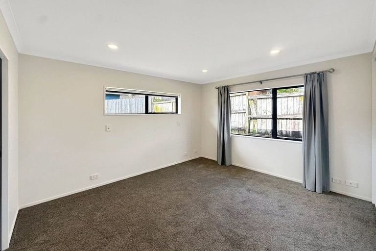 Photo of property in 43 Foxlaw Street, Randwick Park, Auckland, 2105